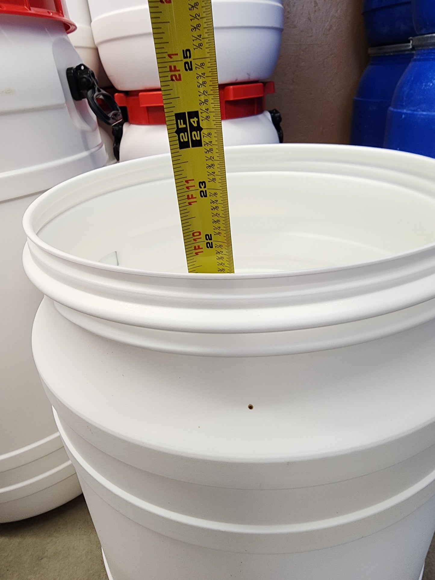 Curtec 16.9 Gallon Screw Top Barrel