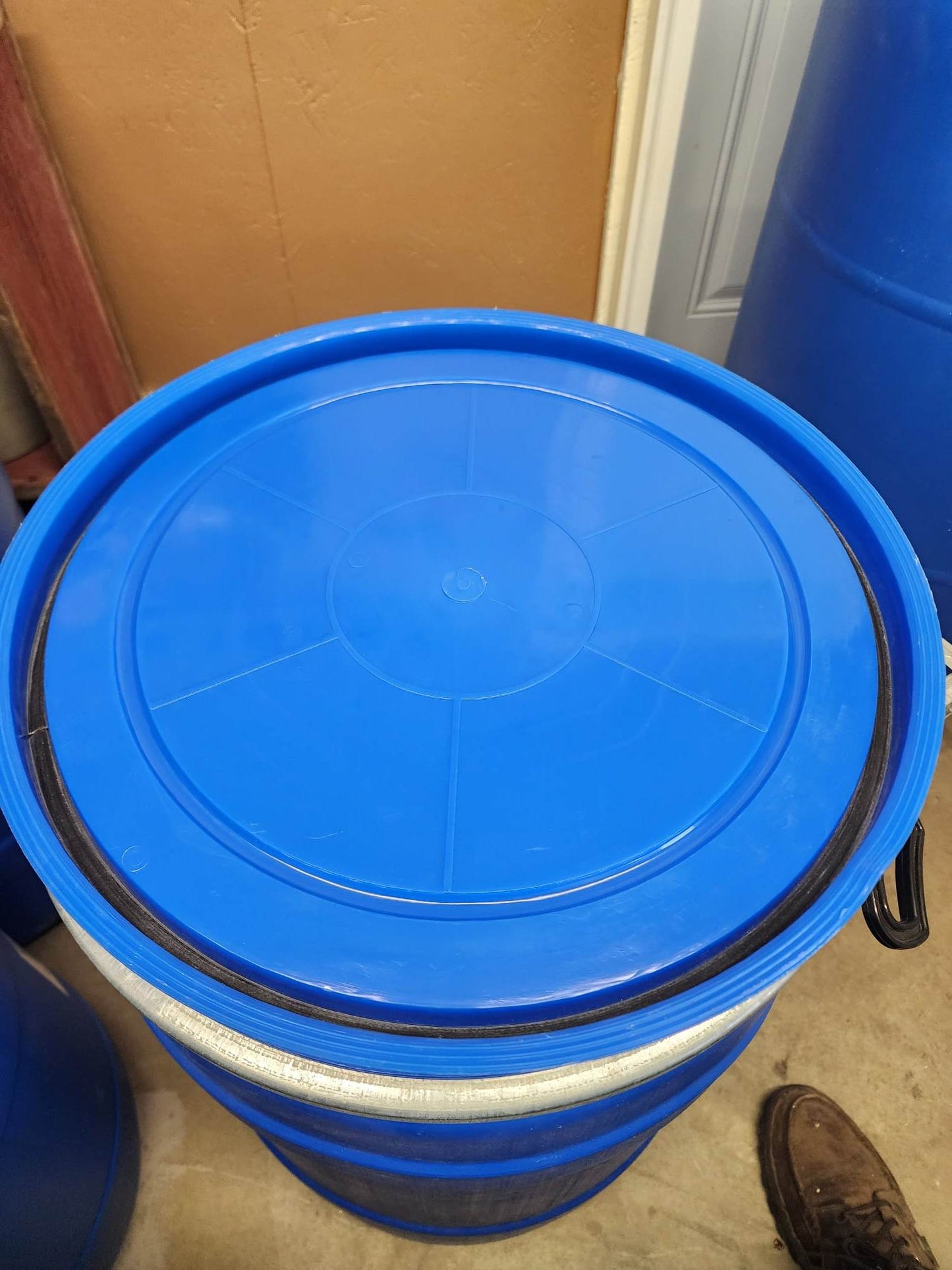 30 Gallon Blue Top Barrel
