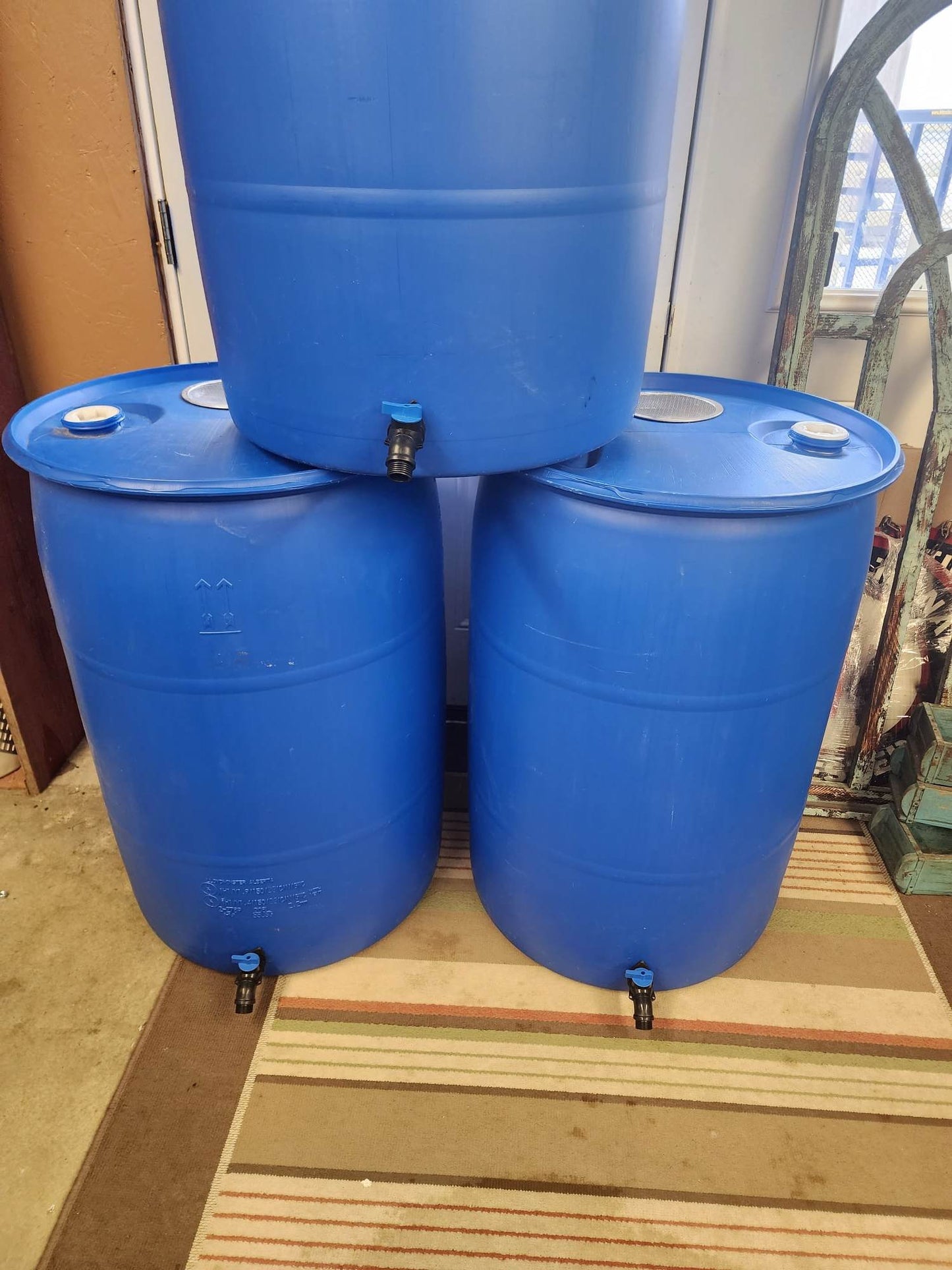 55 Gallon Rain Collection Barrel w Screen & Spicot