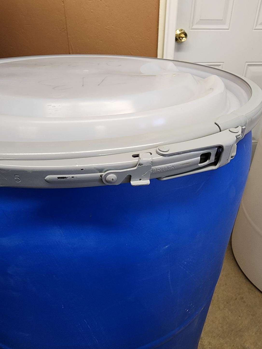 55 Gallon Open Top Barrel w Locking Ring